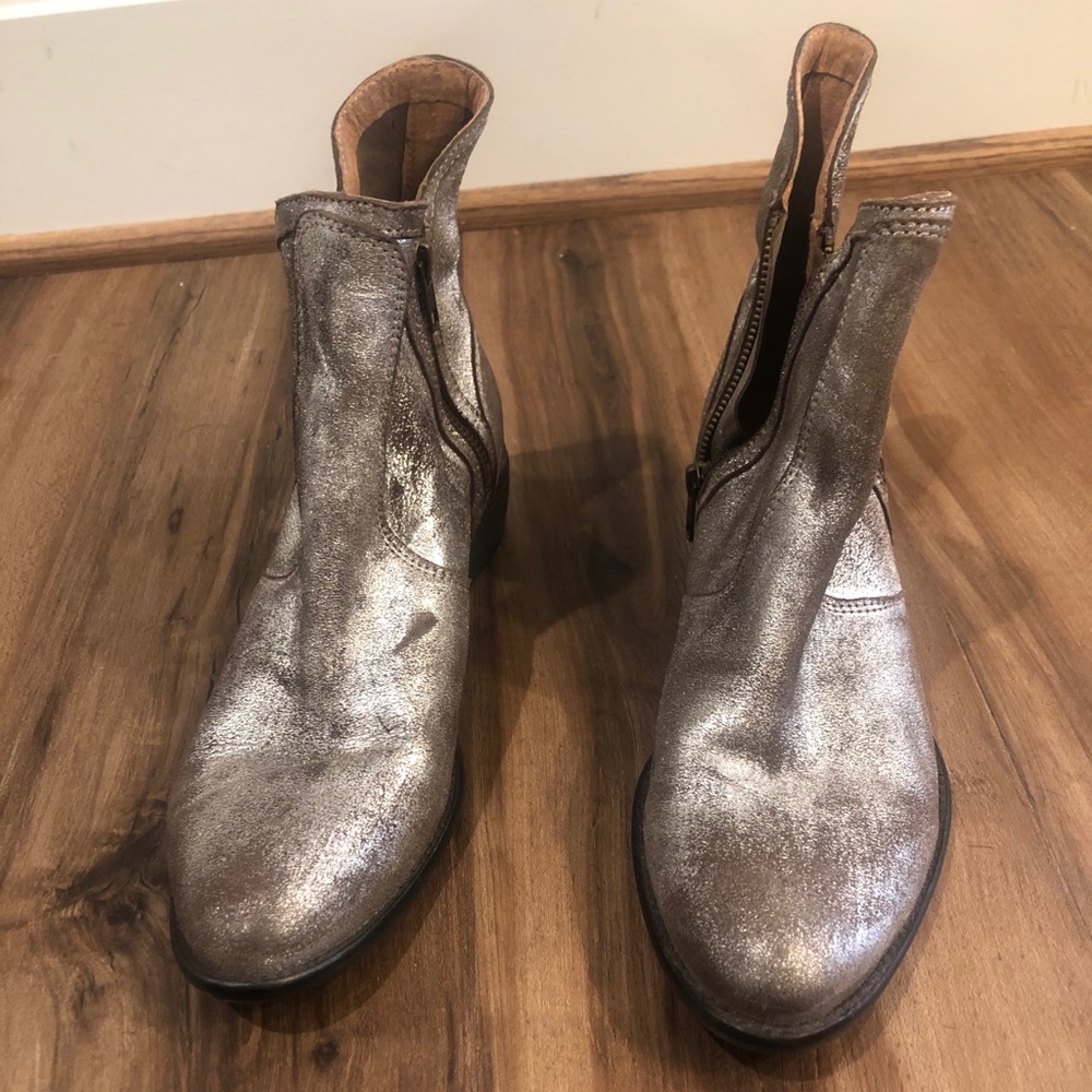 Seychelles Lucky Pennies booties
